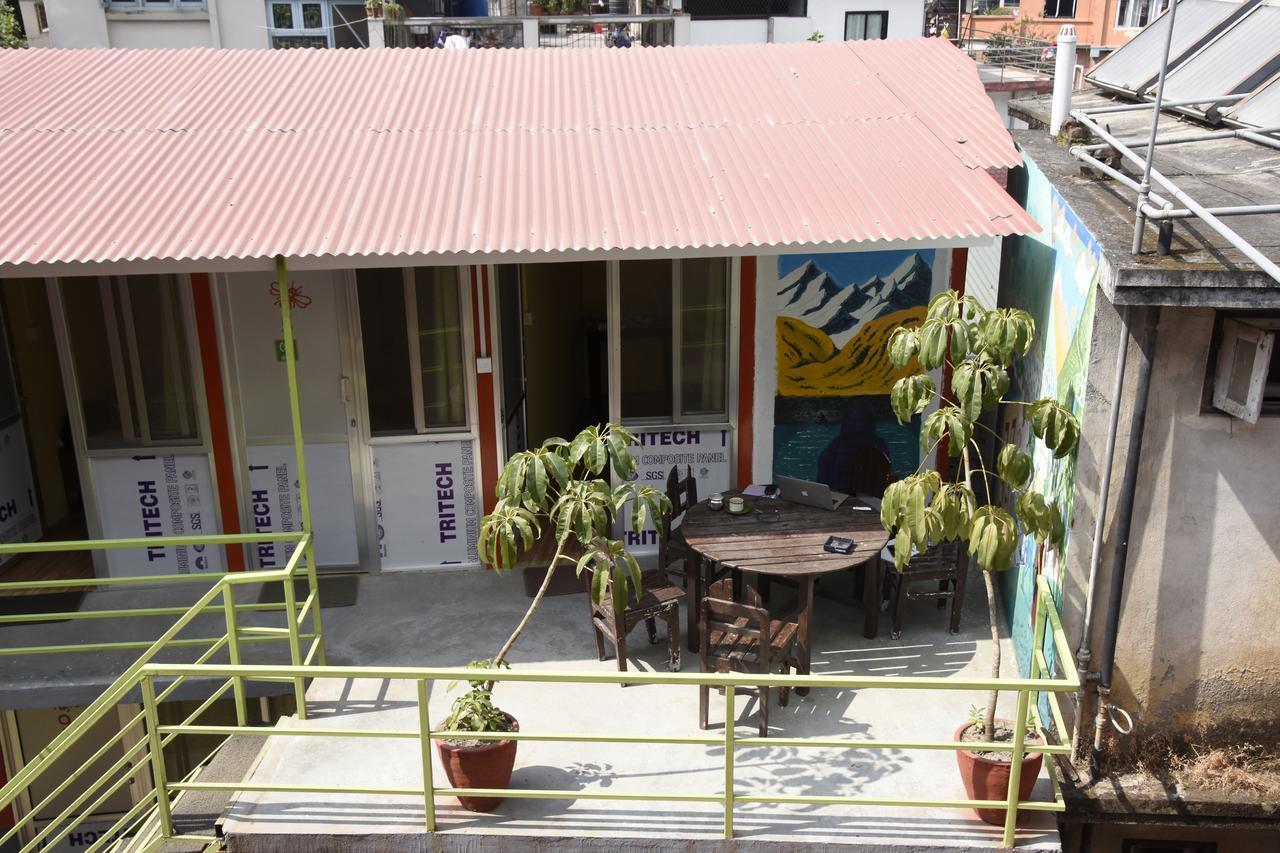 Beehive Hostel Kathmandu Exterior photo