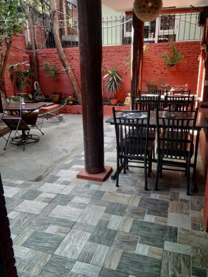 Beehive Hostel Kathmandu Exterior photo